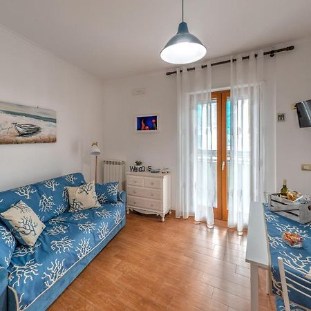 Casa Di Flo Daire Sorrento Dış mekan fotoğraf