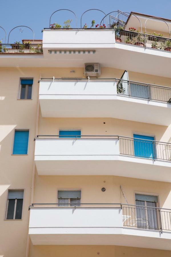 Casa Di Flo Daire Sorrento Dış mekan fotoğraf
