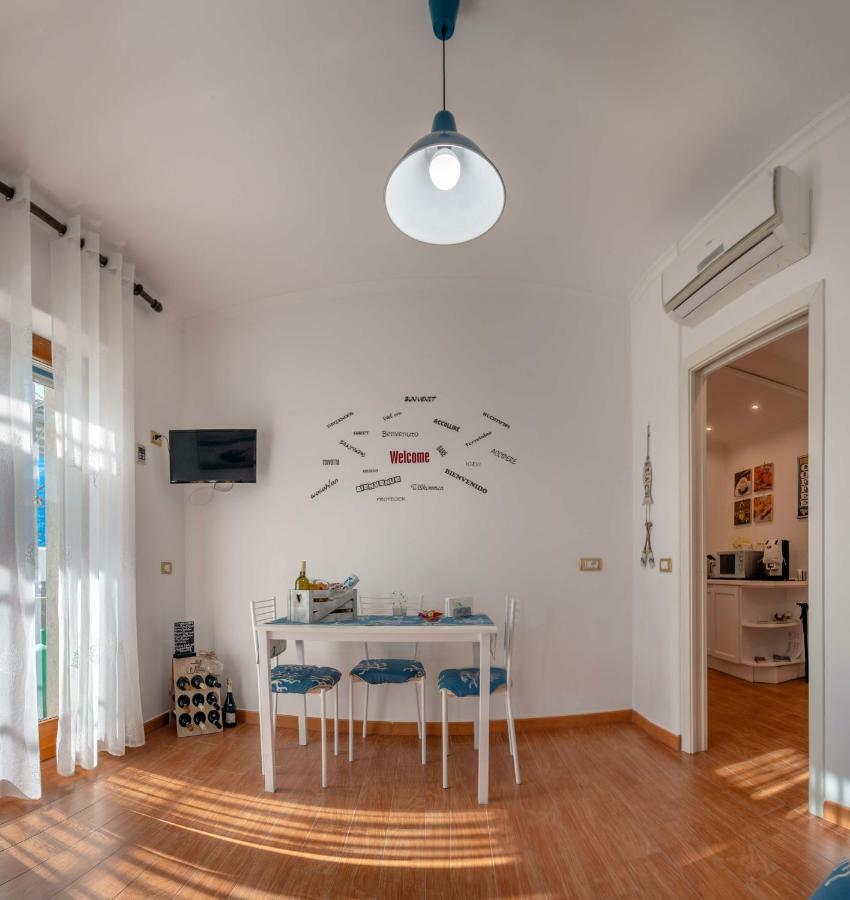 Casa Di Flo Daire Sorrento Dış mekan fotoğraf