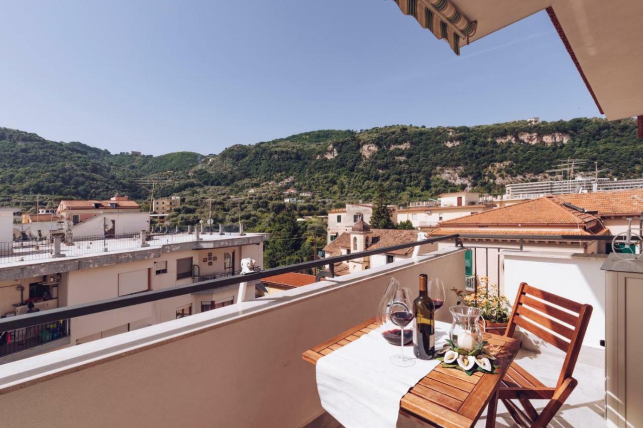 Casa Di Flo Daire Sorrento Dış mekan fotoğraf