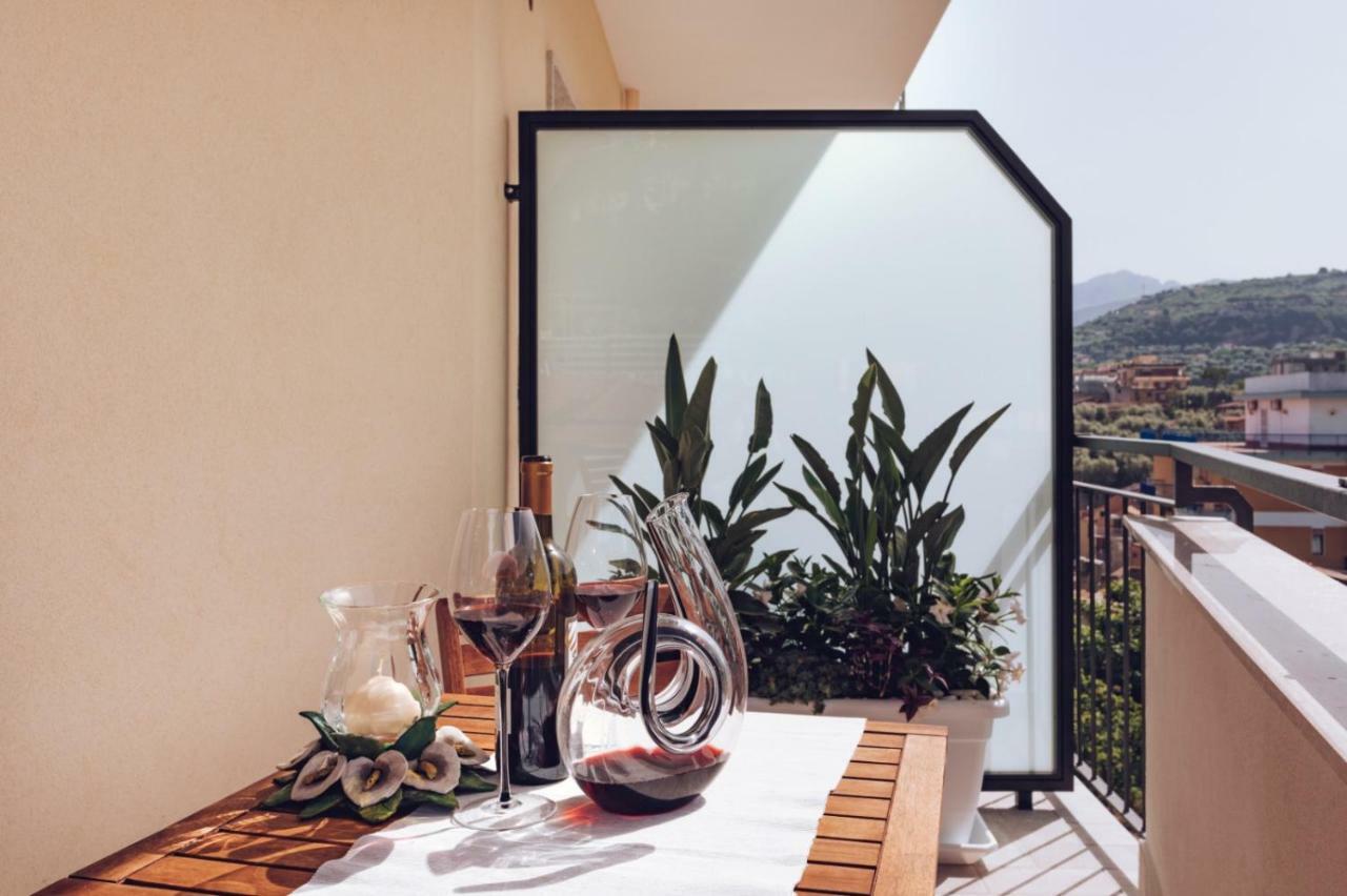 Casa Di Flo Daire Sorrento Dış mekan fotoğraf
