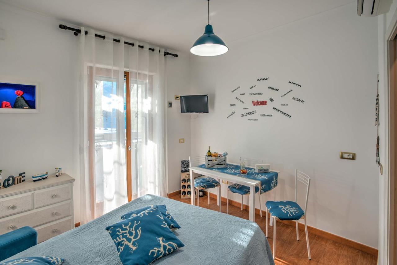 Casa Di Flo Daire Sorrento Dış mekan fotoğraf